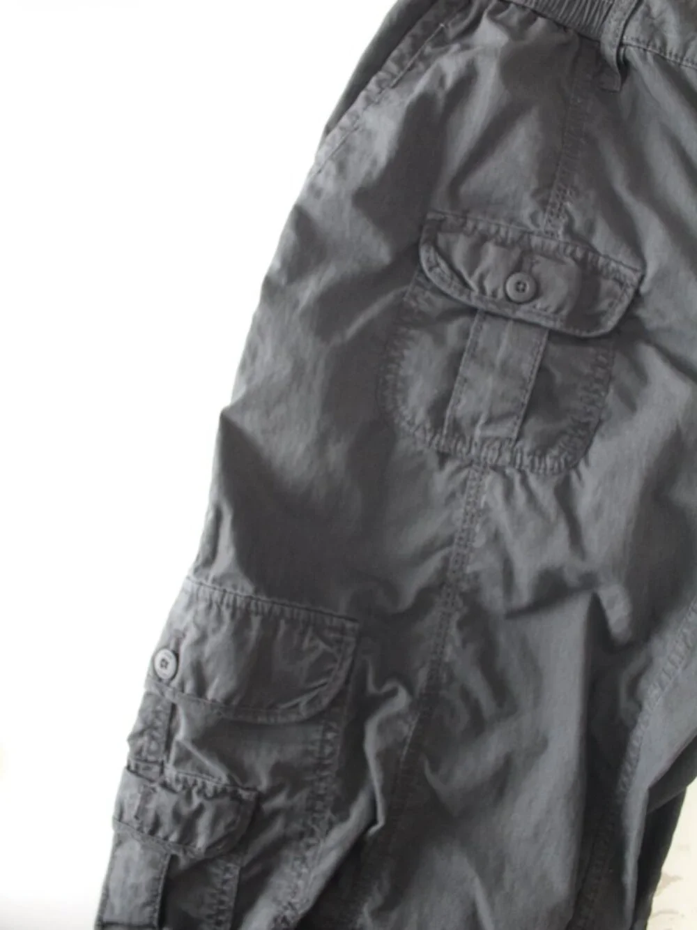Aritzia TNA Romario Cargo Pants - Size Medium - Picture 8 of 11
